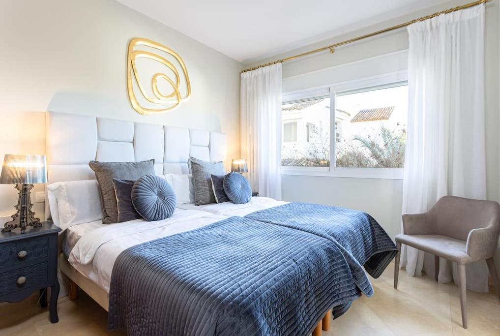 Luxuary Beachside 3Br Apartment ! إِستيبونا المظهر الخارجي الصورة